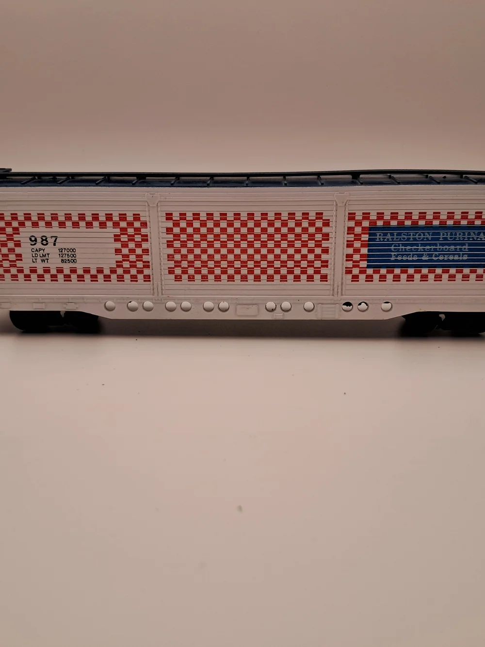 ​Vintage HO Scale Model Train Car Lot of 7 - Tyco Bachmann Exxon Wonder Bread